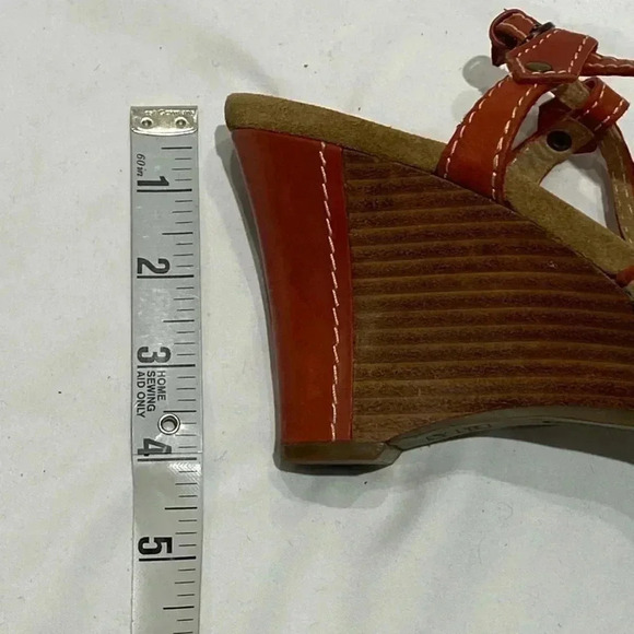 Aerosoles Swish Bone red leather wedge, size 11 - Picture 3 of 4